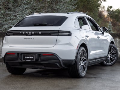 2025 Porsche Macan Macan 4S Electric