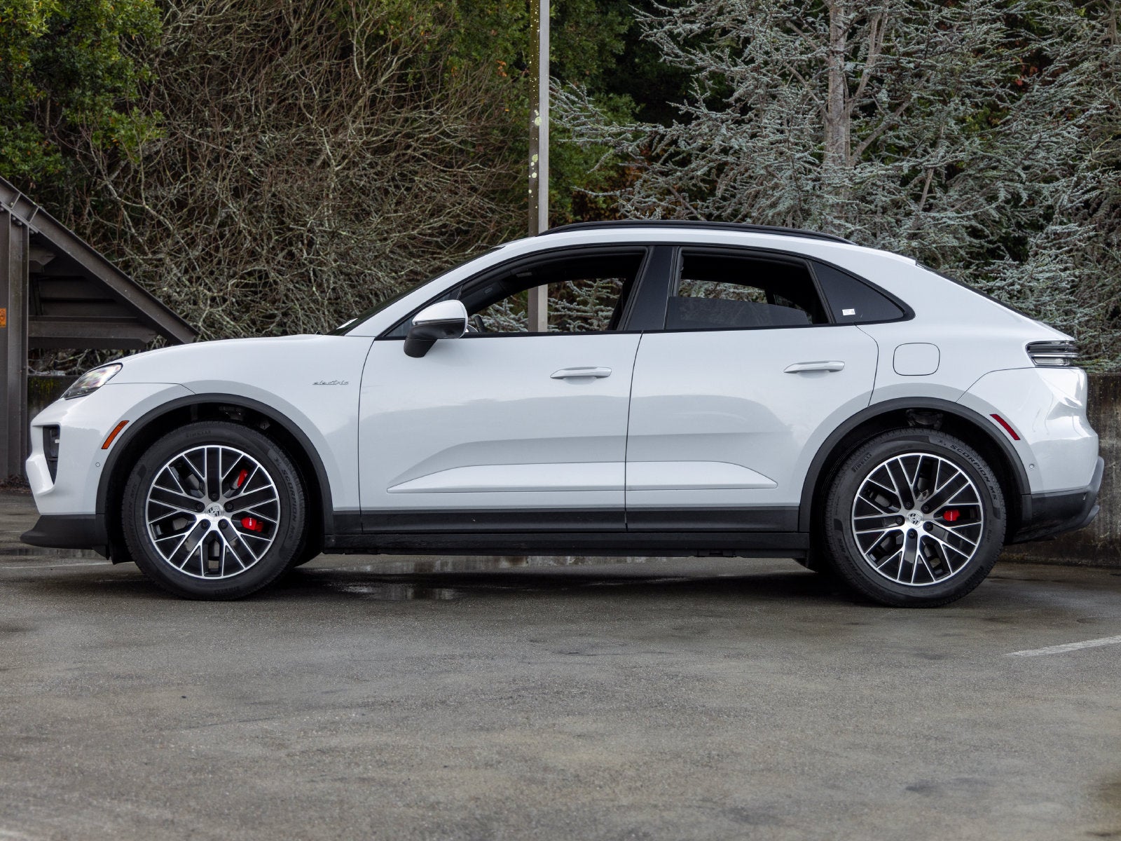 2025 Porsche Macan Macan 4S Electric