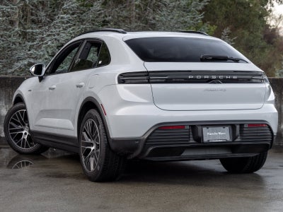 2025 Porsche Macan Macan 4S Electric