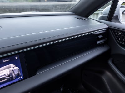 2025 Porsche Macan Macan 4S Electric