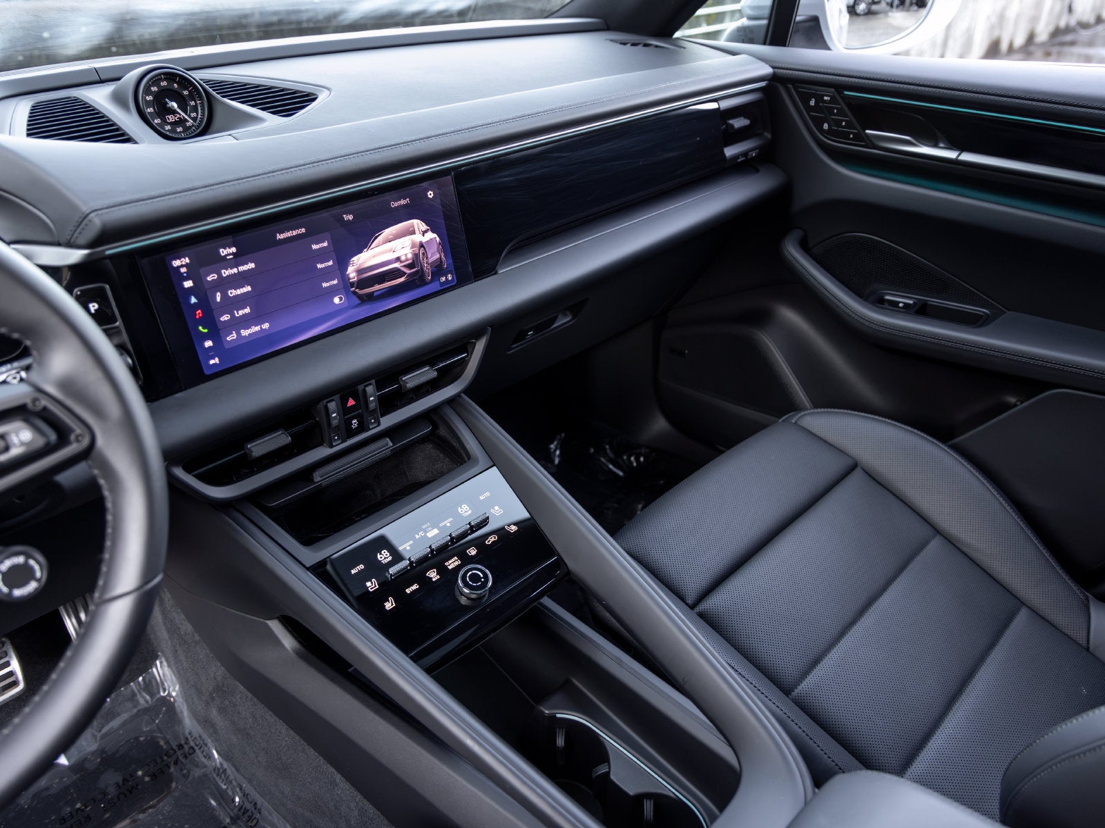 2025 Porsche Macan Macan 4S Electric