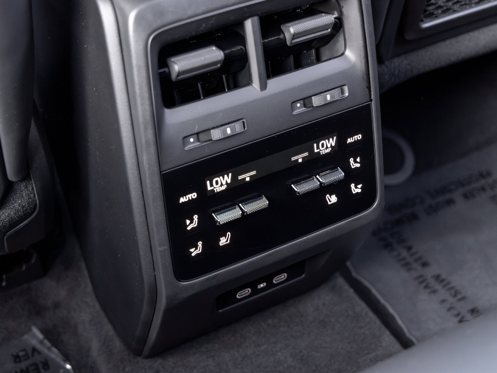 2025 Porsche Macan Macan 4S Electric