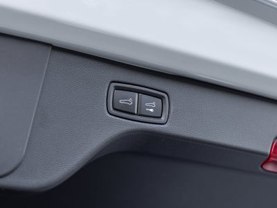2025 Porsche Macan Macan 4S Electric