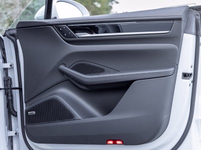 2025 Porsche Macan Macan 4S Electric