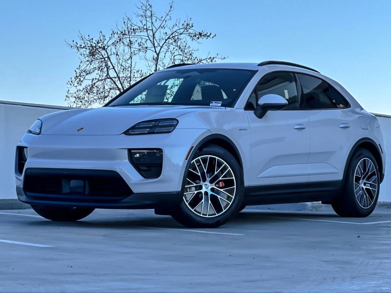 2025 Porsche Macan Macan 4S Electric