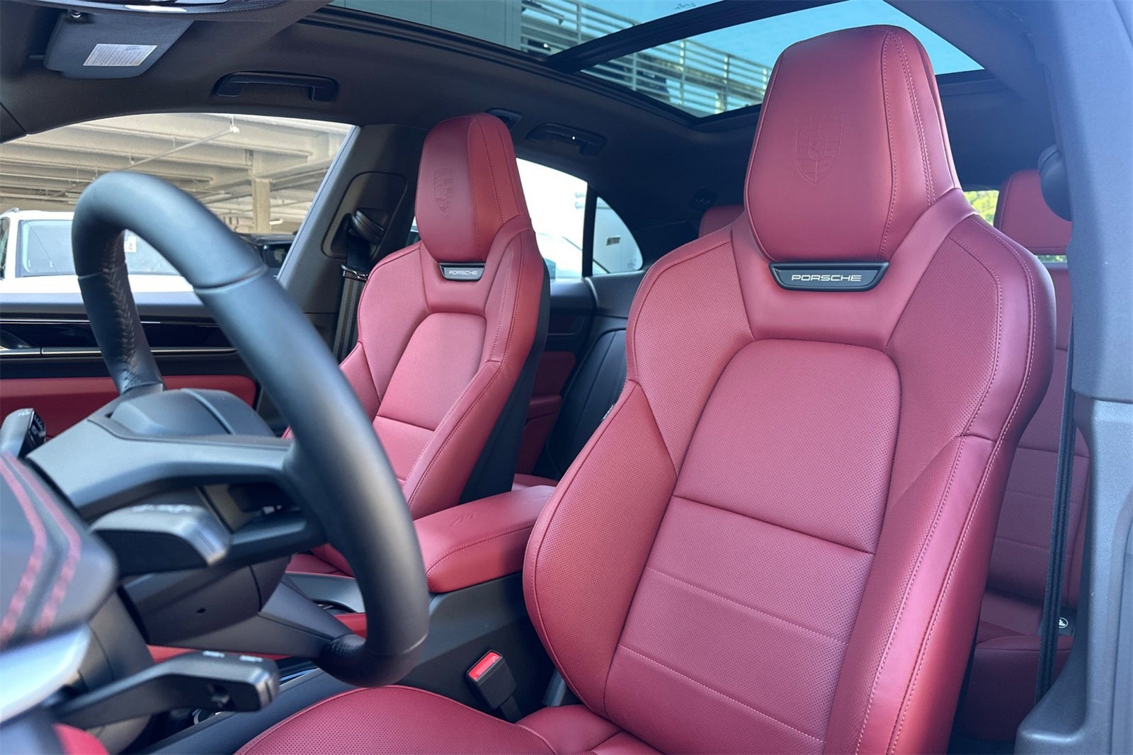 2025 Porsche Macan Macan 4S Electric