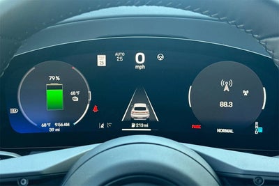 2025 Porsche Macan Macan 4S Electric