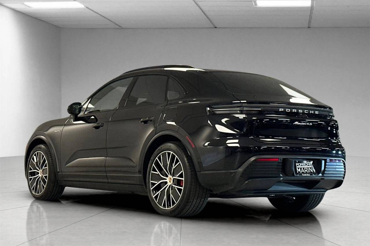 2025 Porsche Macan Macan 4S Electric