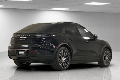 2025 Porsche Macan Macan 4S Electric