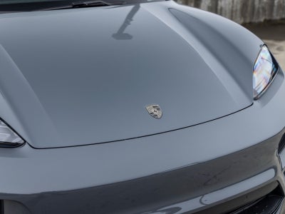 2025 Porsche Macan Macan Turbo Electric