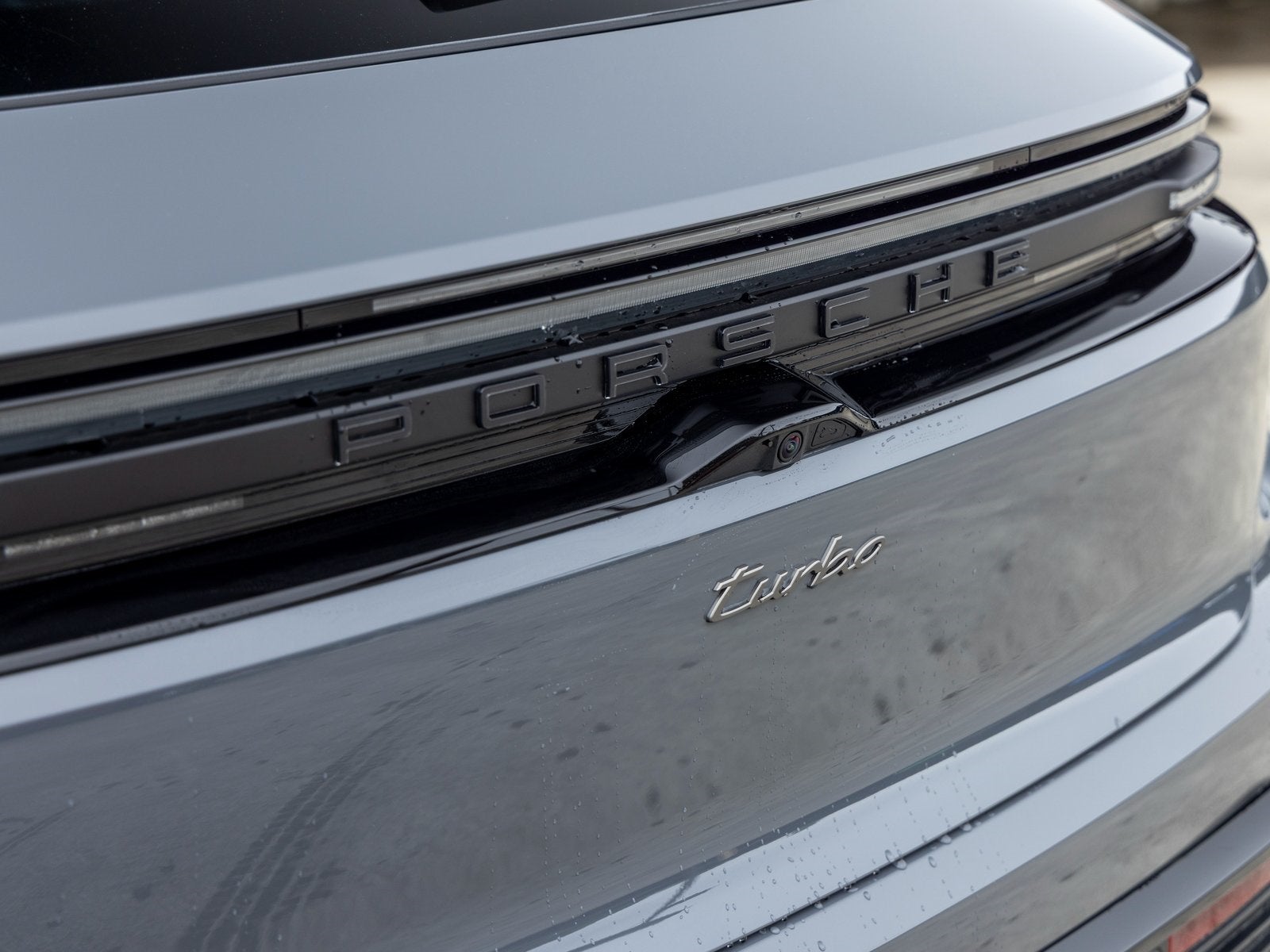 2025 Porsche Macan Macan Turbo Electric