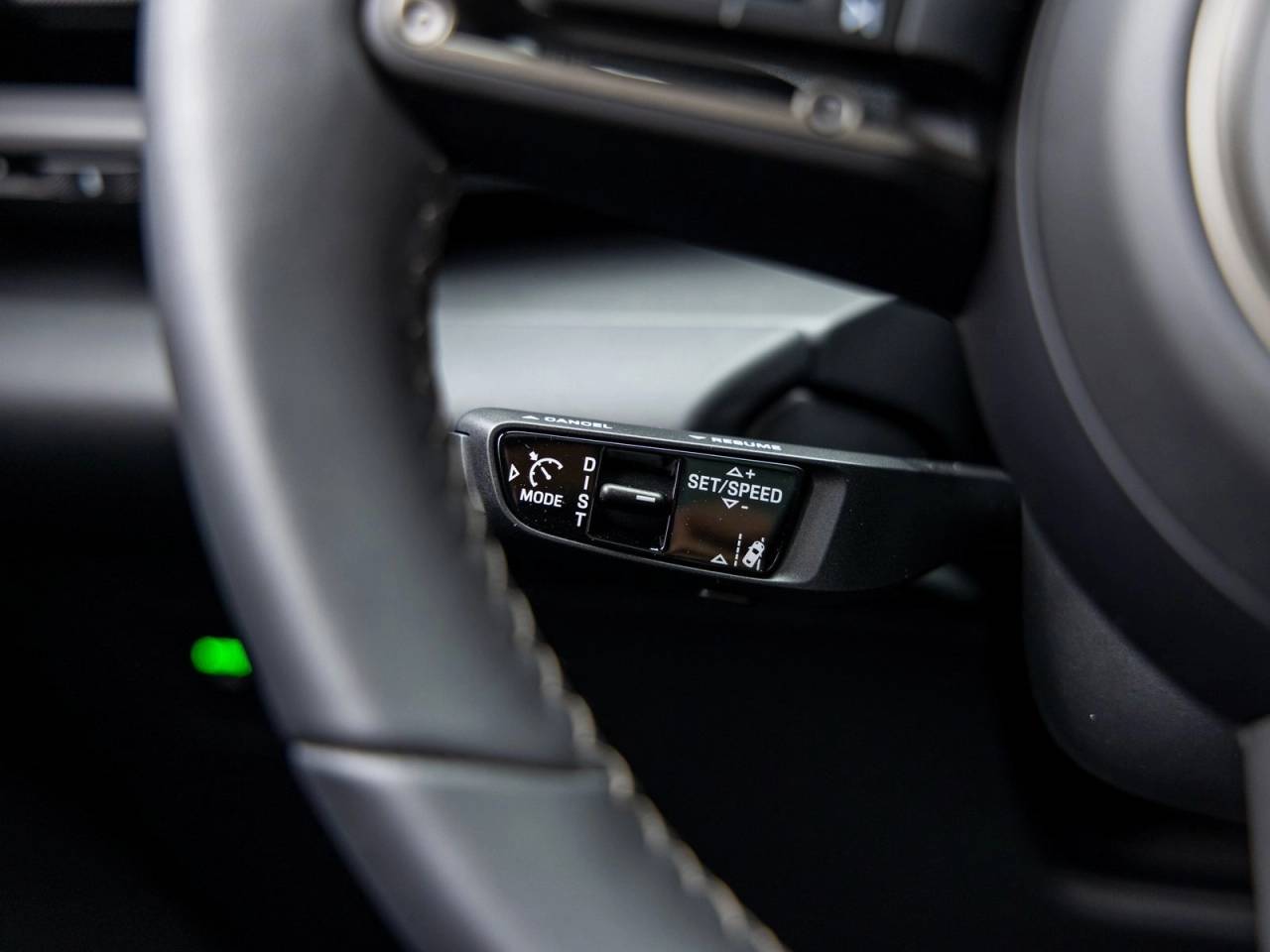 2025 Porsche Macan Macan Turbo Electric