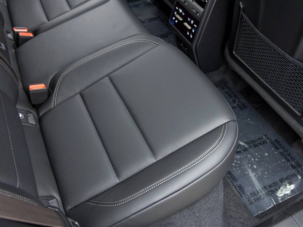 2025 Porsche Macan Macan Turbo Electric