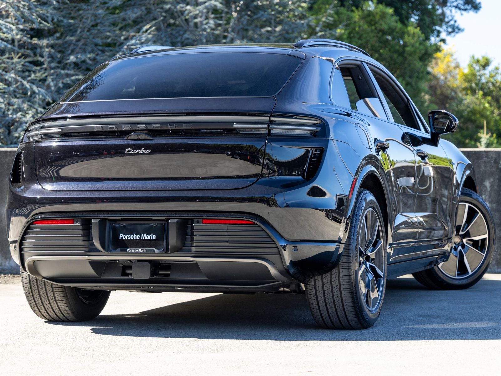 2026 Porsche Macan Turbo Electric