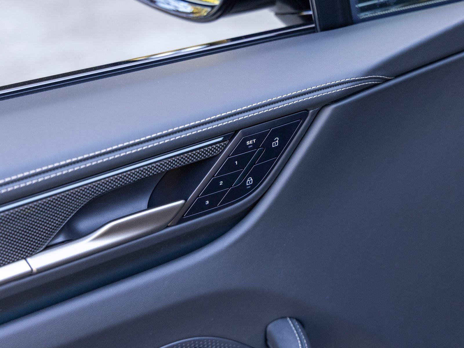 2026 Porsche Macan Turbo Electric