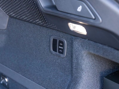 2026 Porsche Macan Turbo Electric