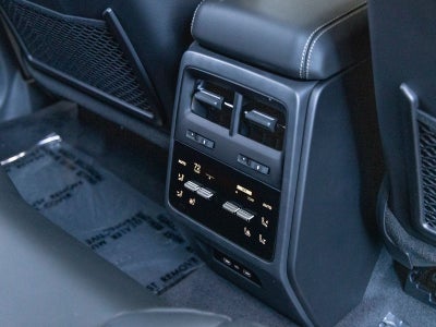 2026 Porsche Macan Turbo Electric