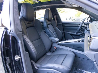 2026 Porsche Macan Turbo Electric