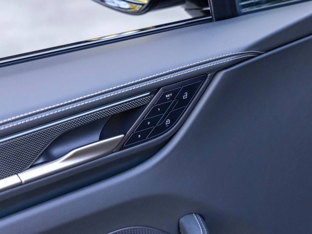 2026 Porsche Macan Turbo Electric