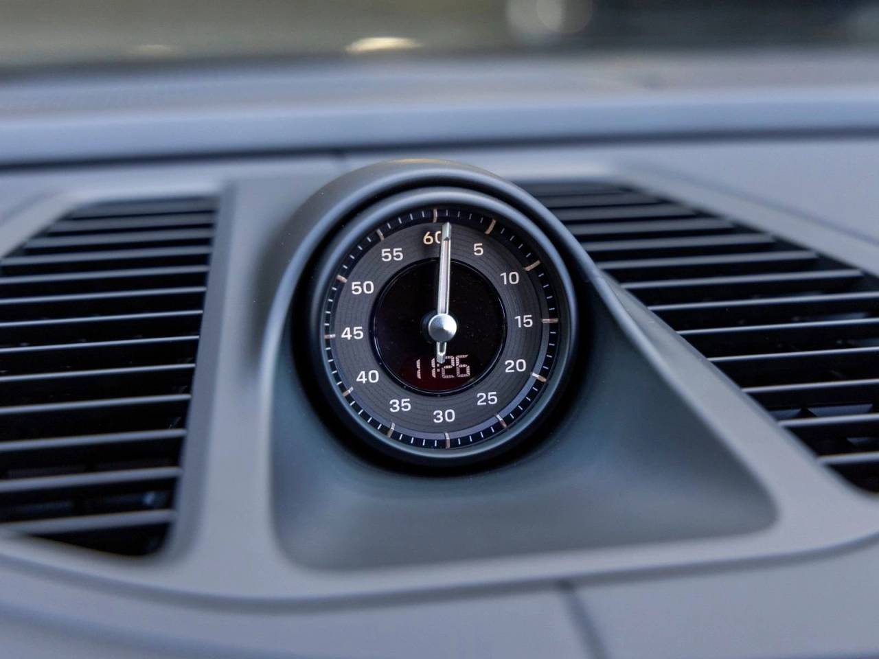 2026 Porsche Macan Turbo Electric