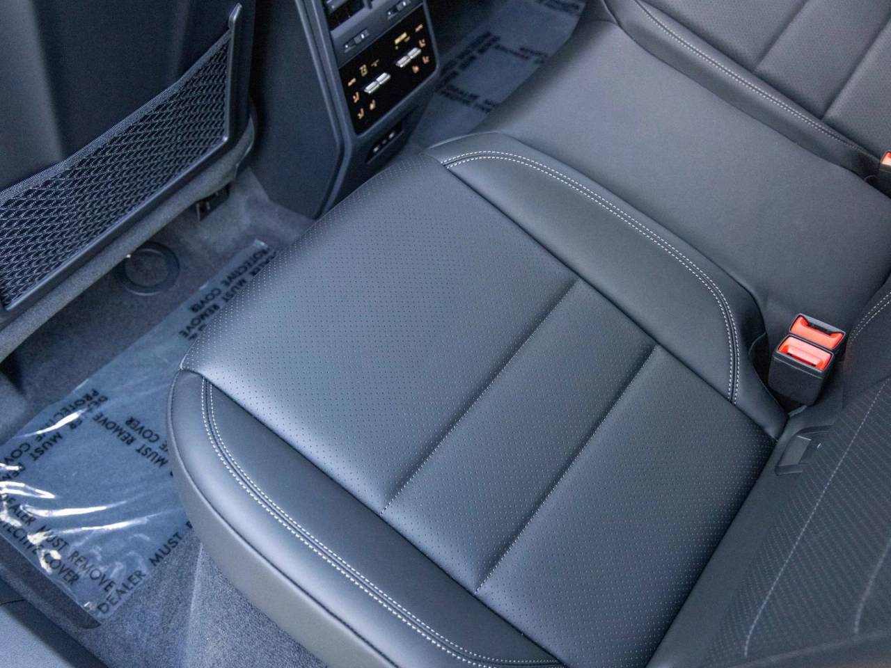 2026 Porsche Macan Turbo Electric