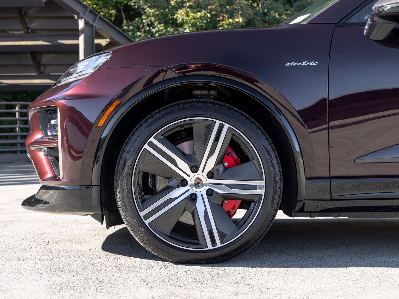 2024 Porsche Macan Turbo Electric