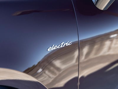 2024 Porsche Macan Turbo Electric