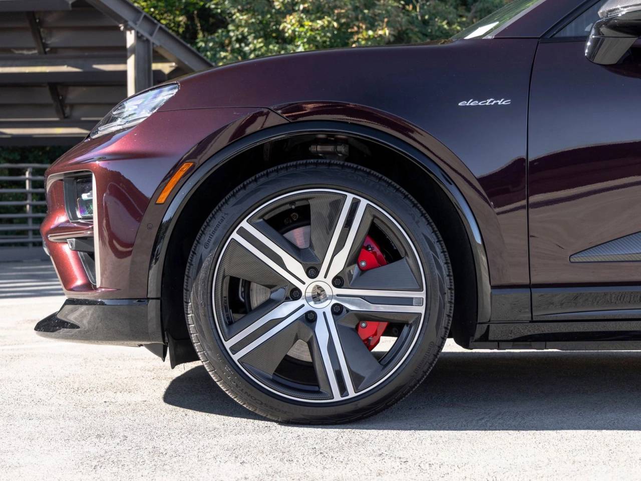 2024 Porsche Macan Turbo Electric