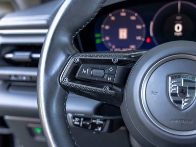 2024 Porsche Macan Turbo Electric