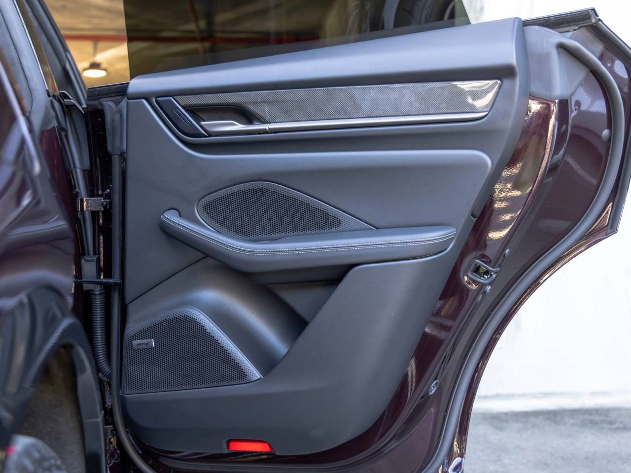 2024 Porsche Macan Turbo Electric