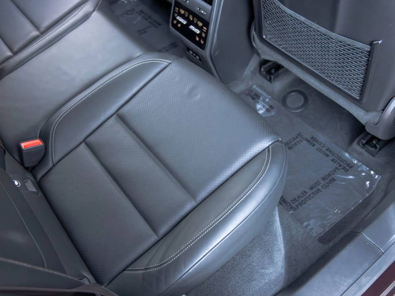 2024 Porsche Macan Turbo Electric
