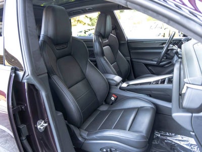 2024 Porsche Macan Turbo Electric