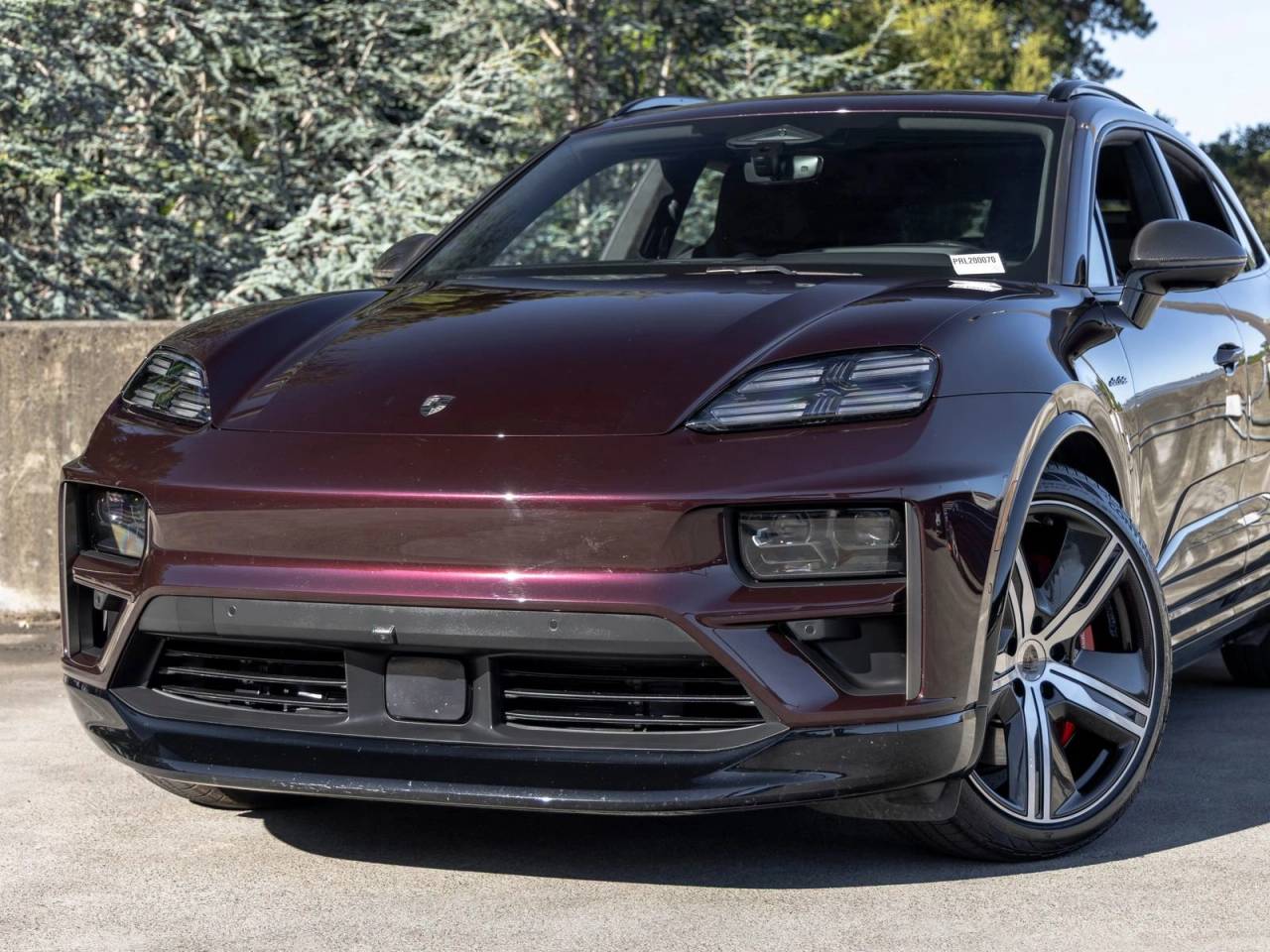2024 Porsche Macan Turbo Electric