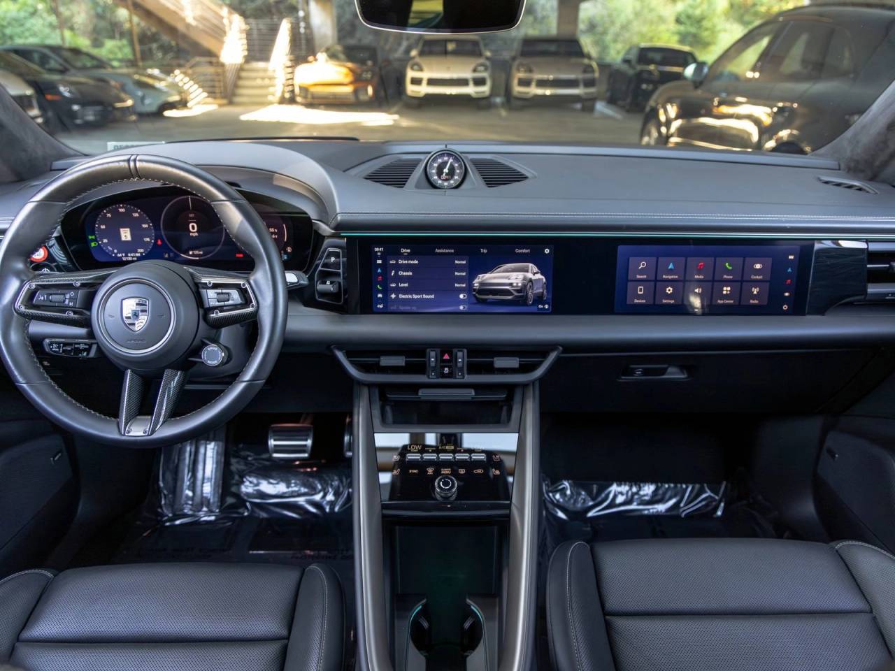 2024 Porsche Macan Turbo Electric