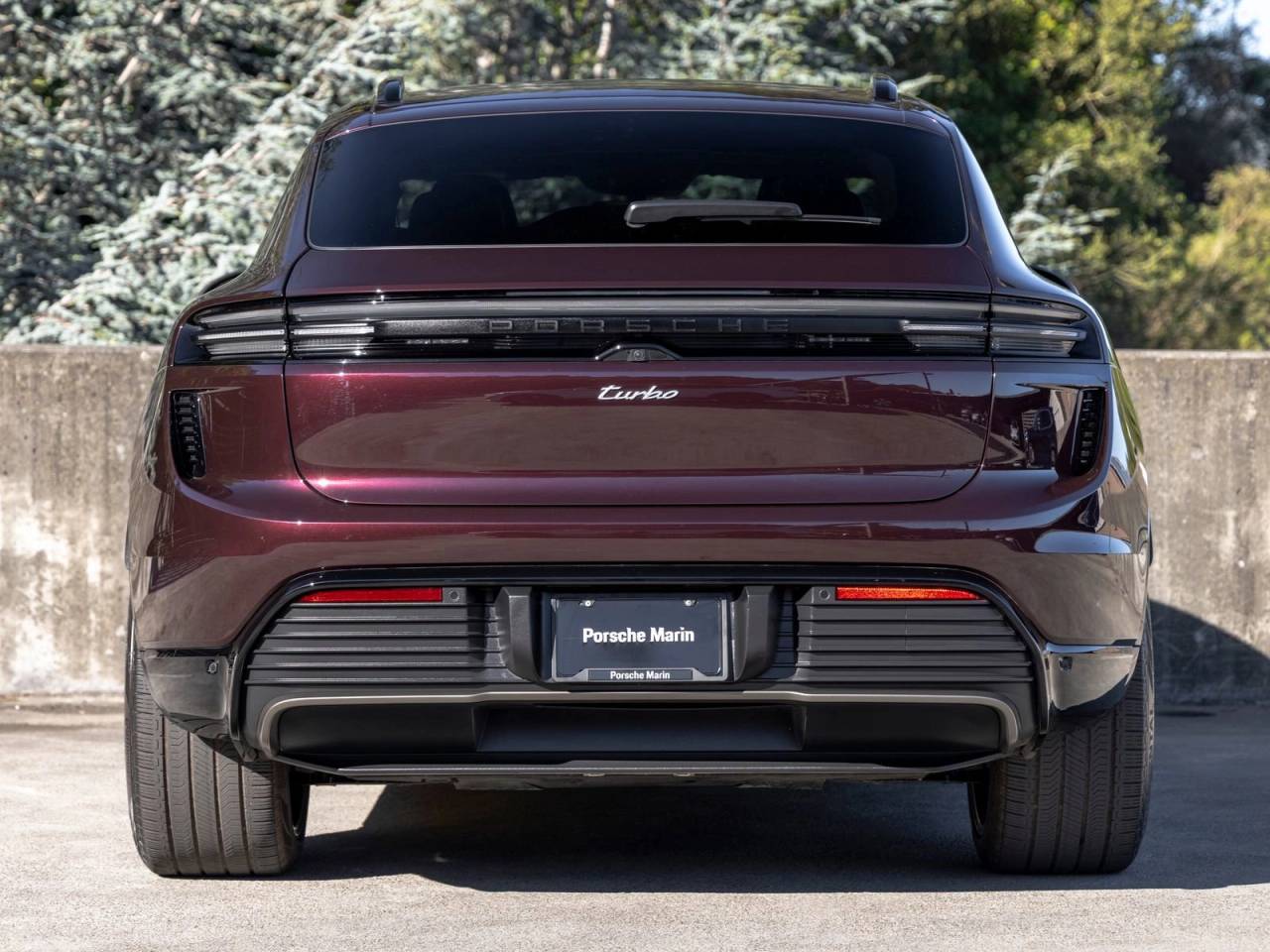 2024 Porsche Macan Turbo Electric