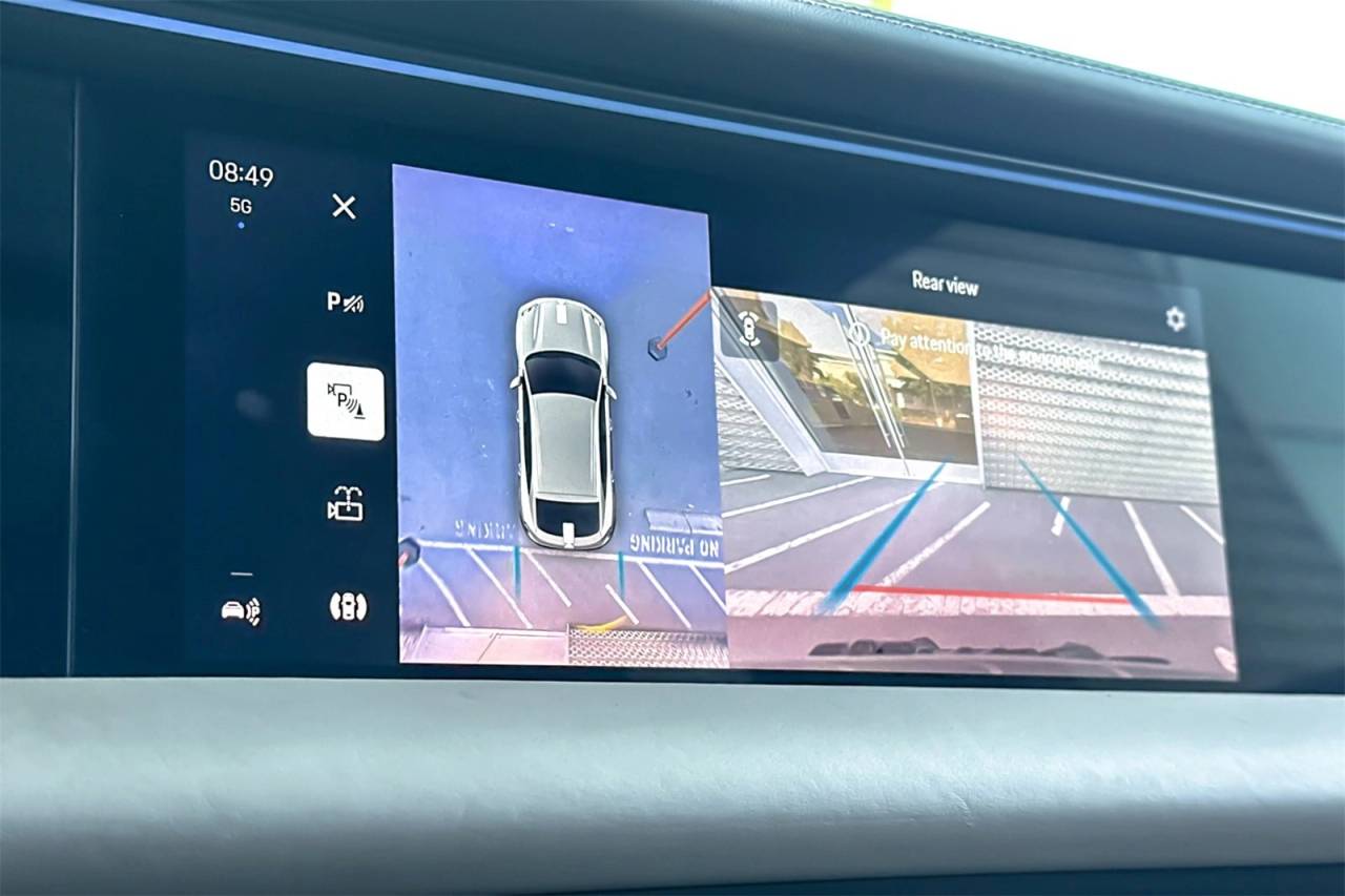 2024 Porsche Macan Macan Turbo Electric