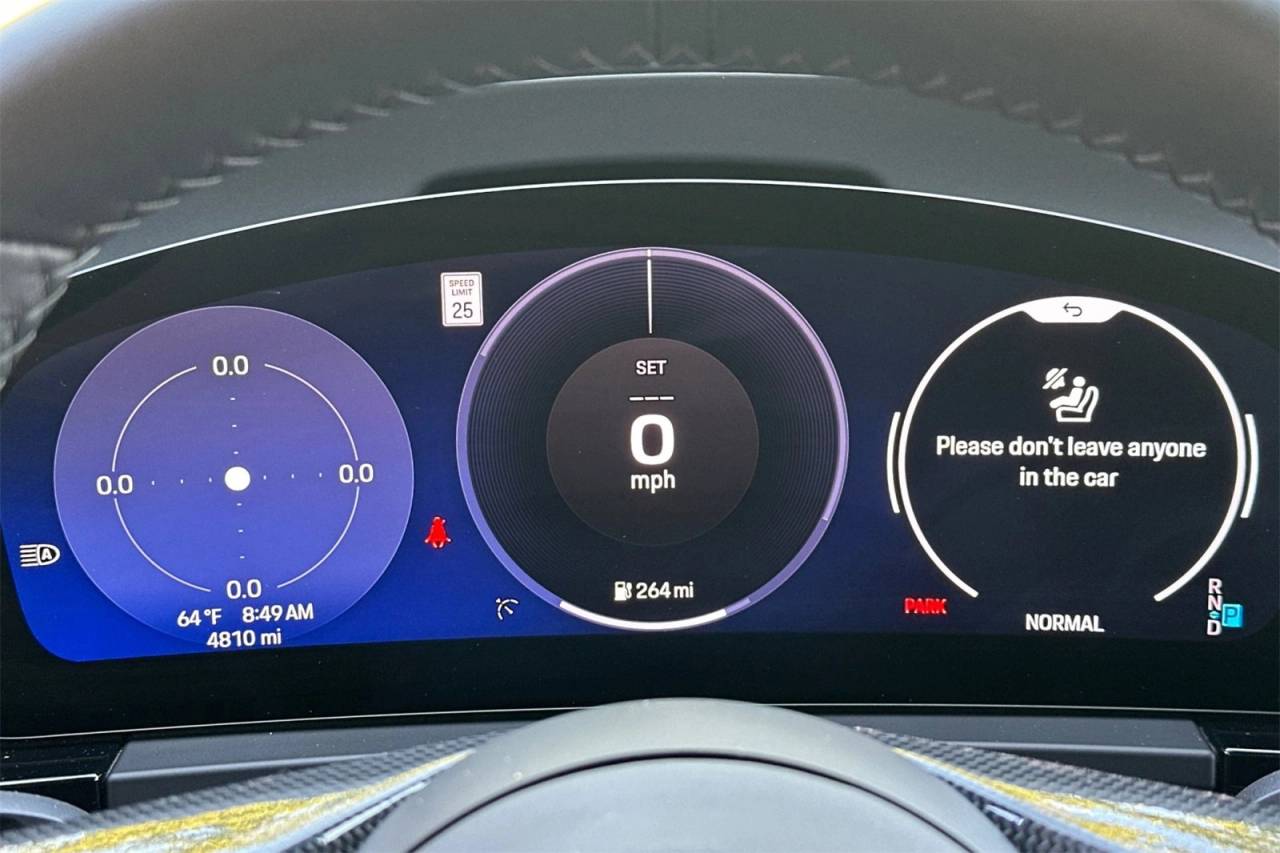 2024 Porsche Macan Macan Turbo Electric