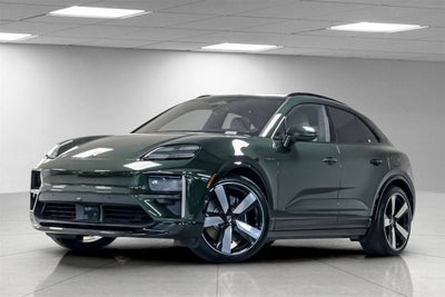 2024 Porsche Macan Macan Turbo Electric