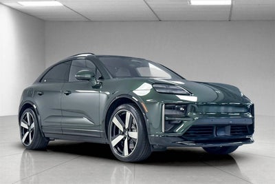 2024 Porsche Macan Macan Turbo Electric