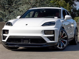 2025 Porsche Macan Turbo Electric
