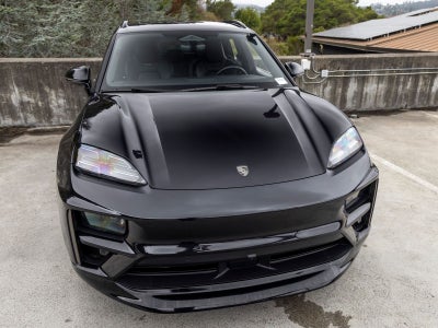 2024 Porsche Macan Macan Turbo