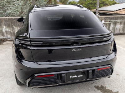 2024 Porsche Macan Macan Turbo
