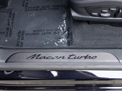 2024 Porsche Macan Macan Turbo