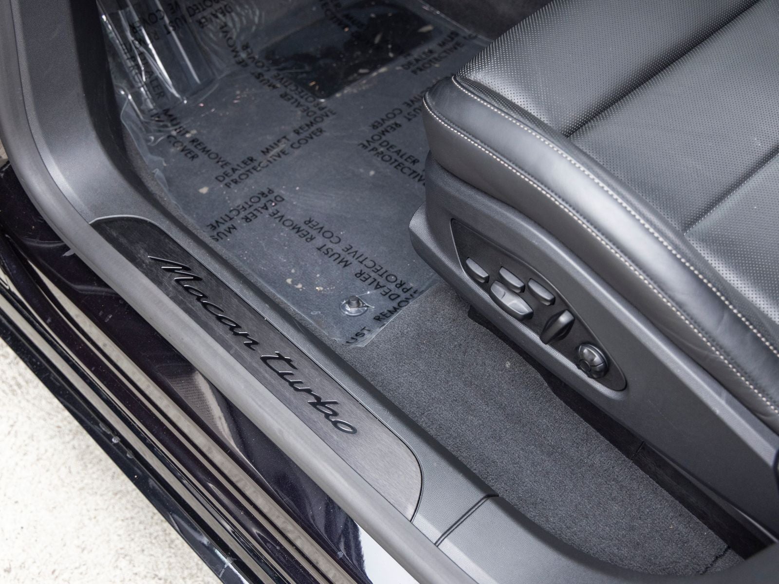 2024 Porsche Macan Macan Turbo