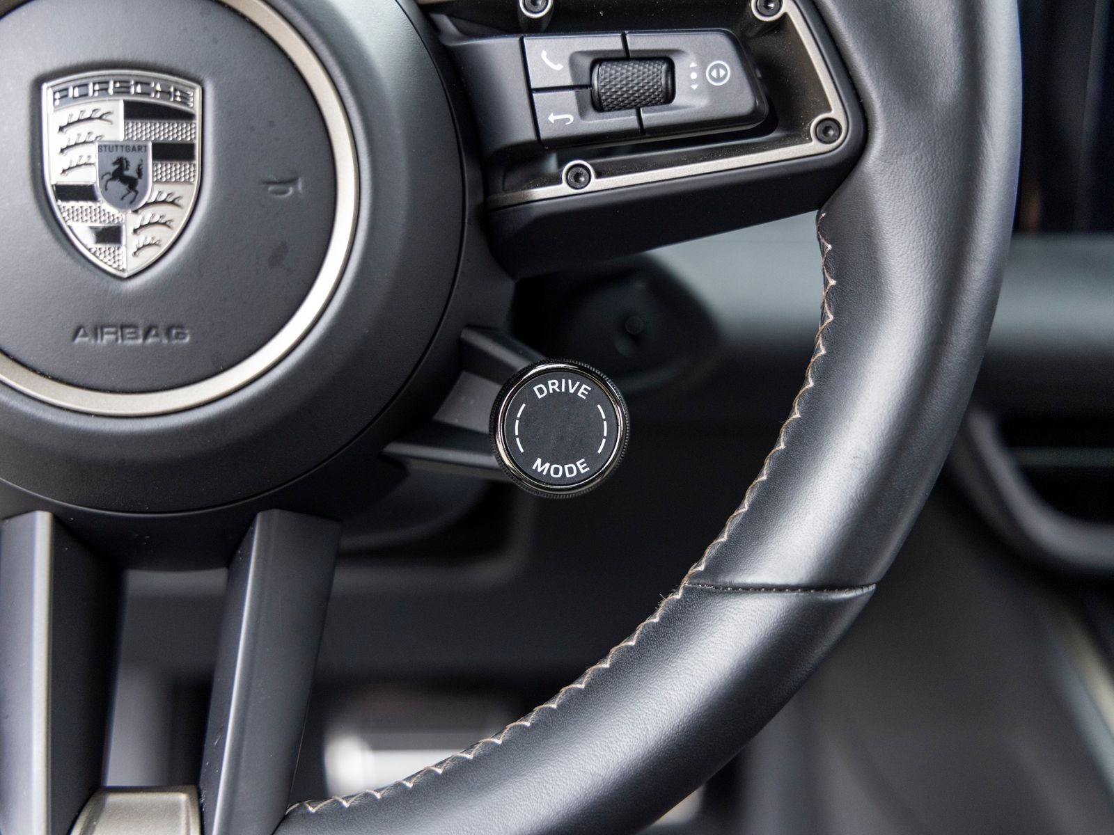 2024 Porsche Macan Macan Turbo