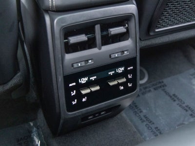 2024 Porsche Macan Macan Turbo
