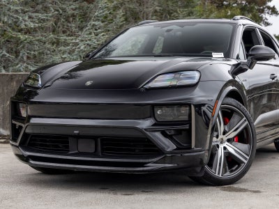 2024 Porsche Macan Macan Turbo