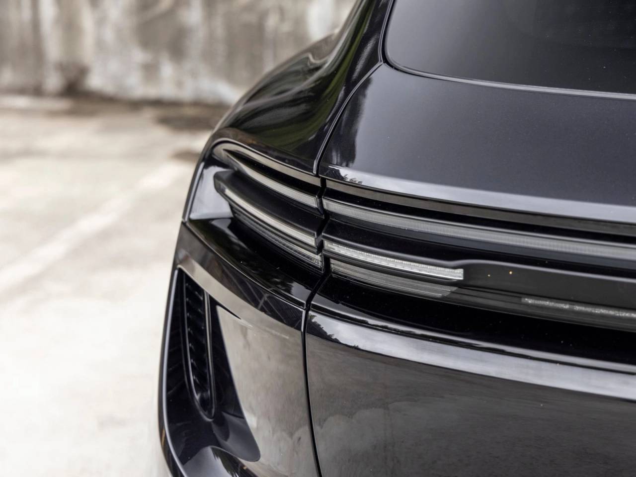 2024 Porsche Macan Macan Turbo