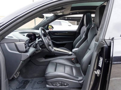 2024 Porsche Macan Macan Turbo