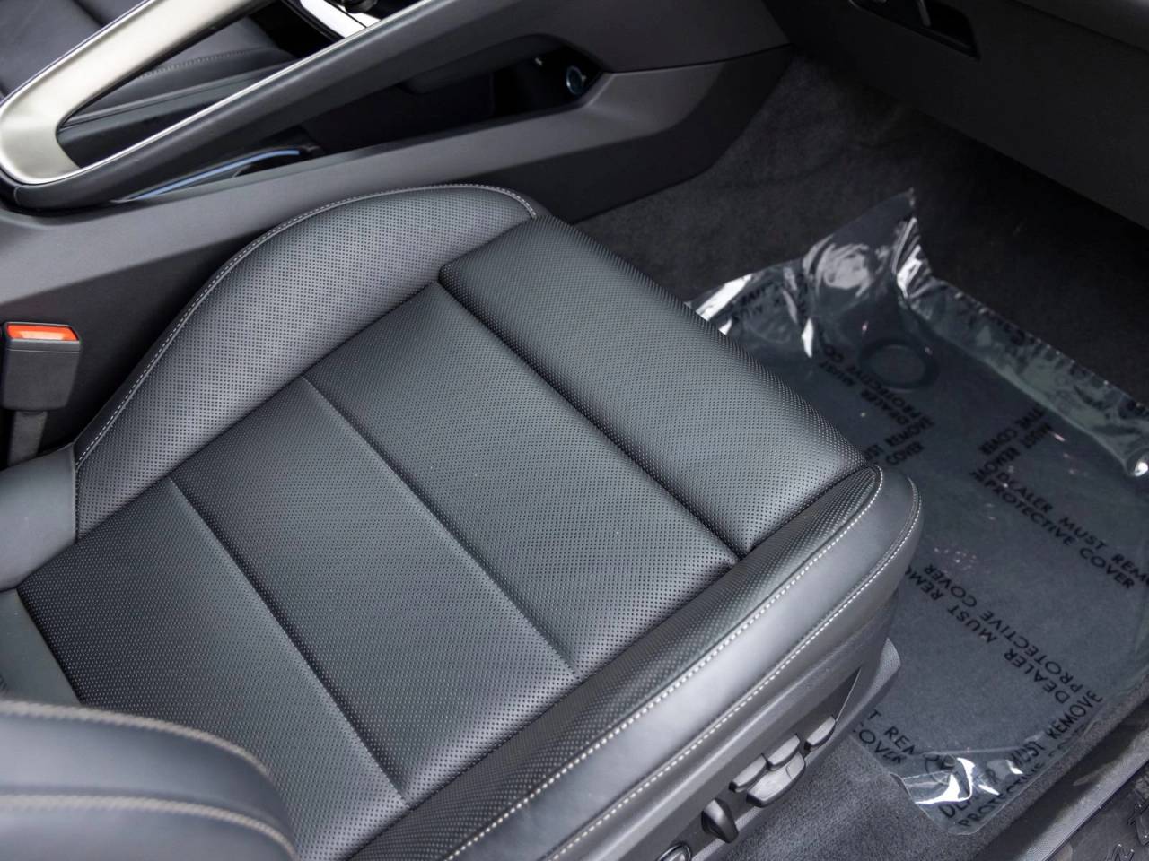 2024 Porsche Macan Macan Turbo